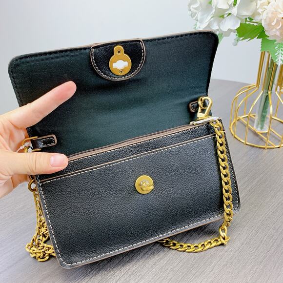 Fossil SHB3152001 Ainsley Wallet Crossbody IN Black - Picture 8 of 10